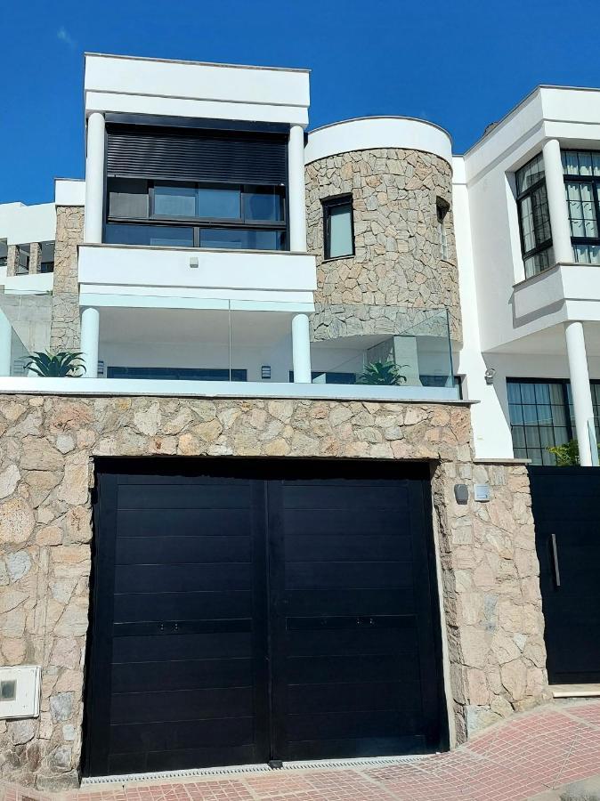 Villa Playa Amadores - Luxury Villa With Heated Pool Puerto Rico  Dış mekan fotoğraf
