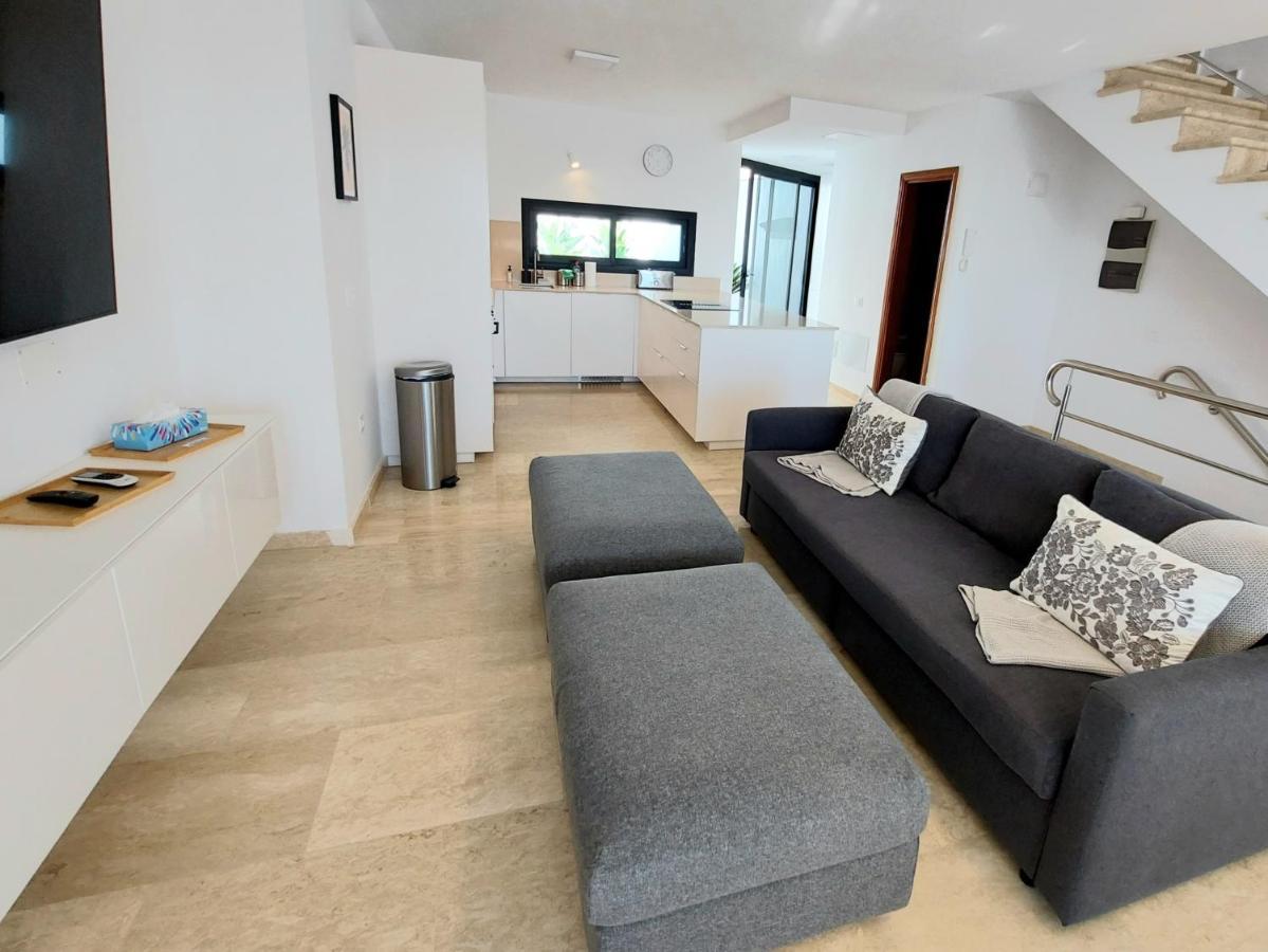 Villa Playa Amadores - Luxury Villa With Heated Pool Puerto Rico  Dış mekan fotoğraf