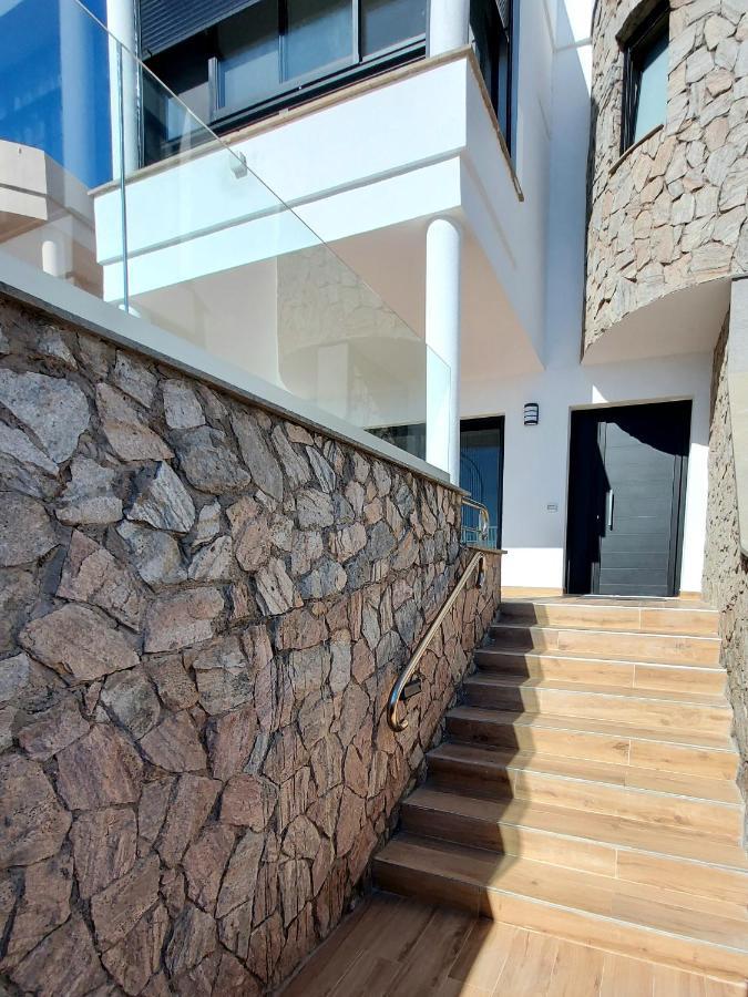 Villa Playa Amadores - Luxury Villa With Heated Pool Puerto Rico  Dış mekan fotoğraf